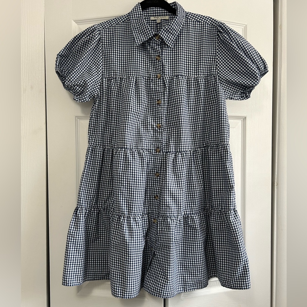 Cute plaid dress 💙